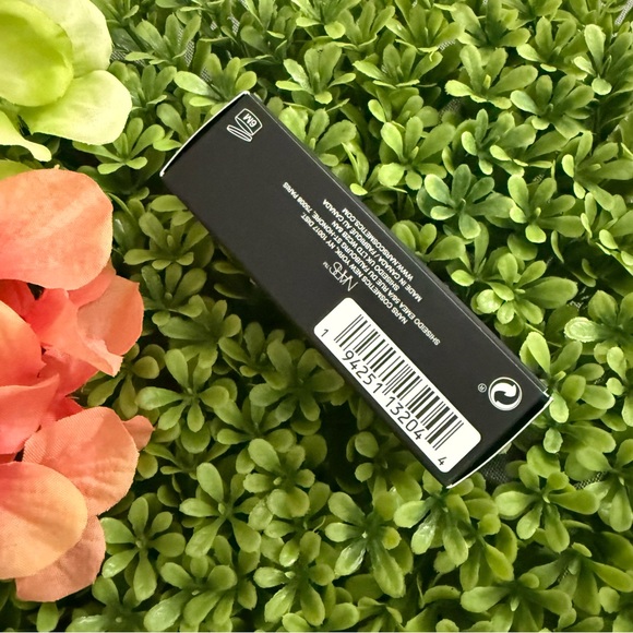 NARS afterglow liquid blush - Picture 3 of 9